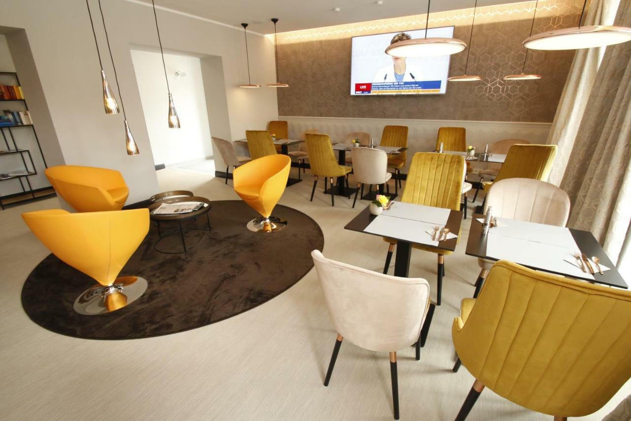 لانداو إن در بفالتس Amelie No 1 Hotel & Appartements المظهر الخارجي الصورة